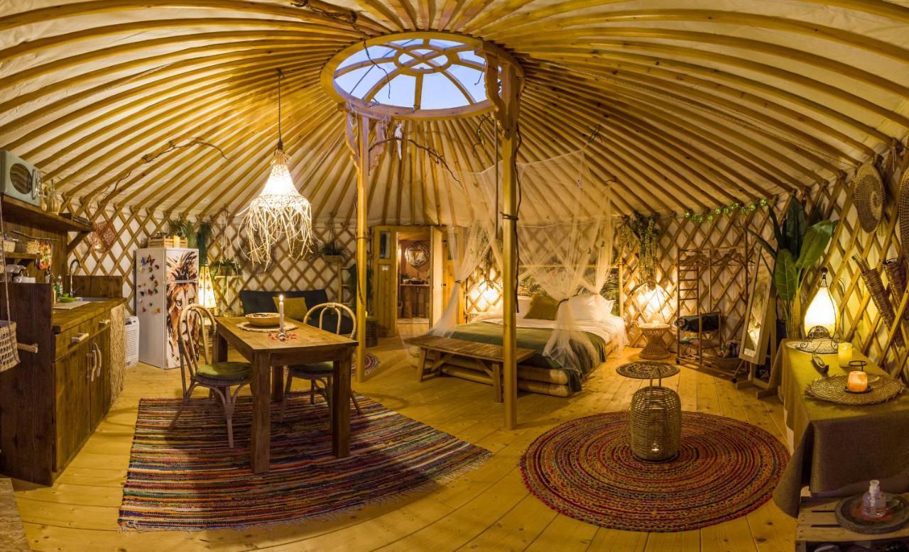 2 CUORI E 1 YURTA Glamping in Tuscany Asciano Bagian luar foto