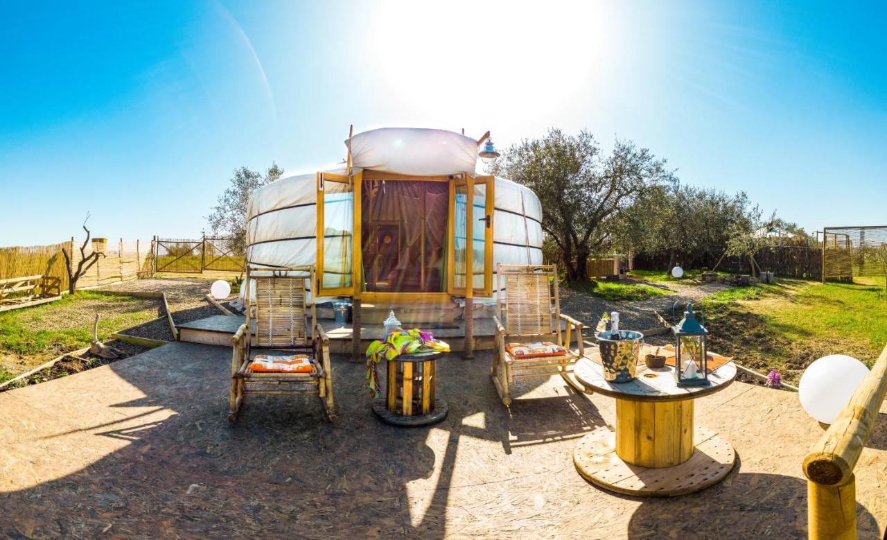 2 CUORI E 1 YURTA Glamping in Tuscany Asciano Bagian luar foto