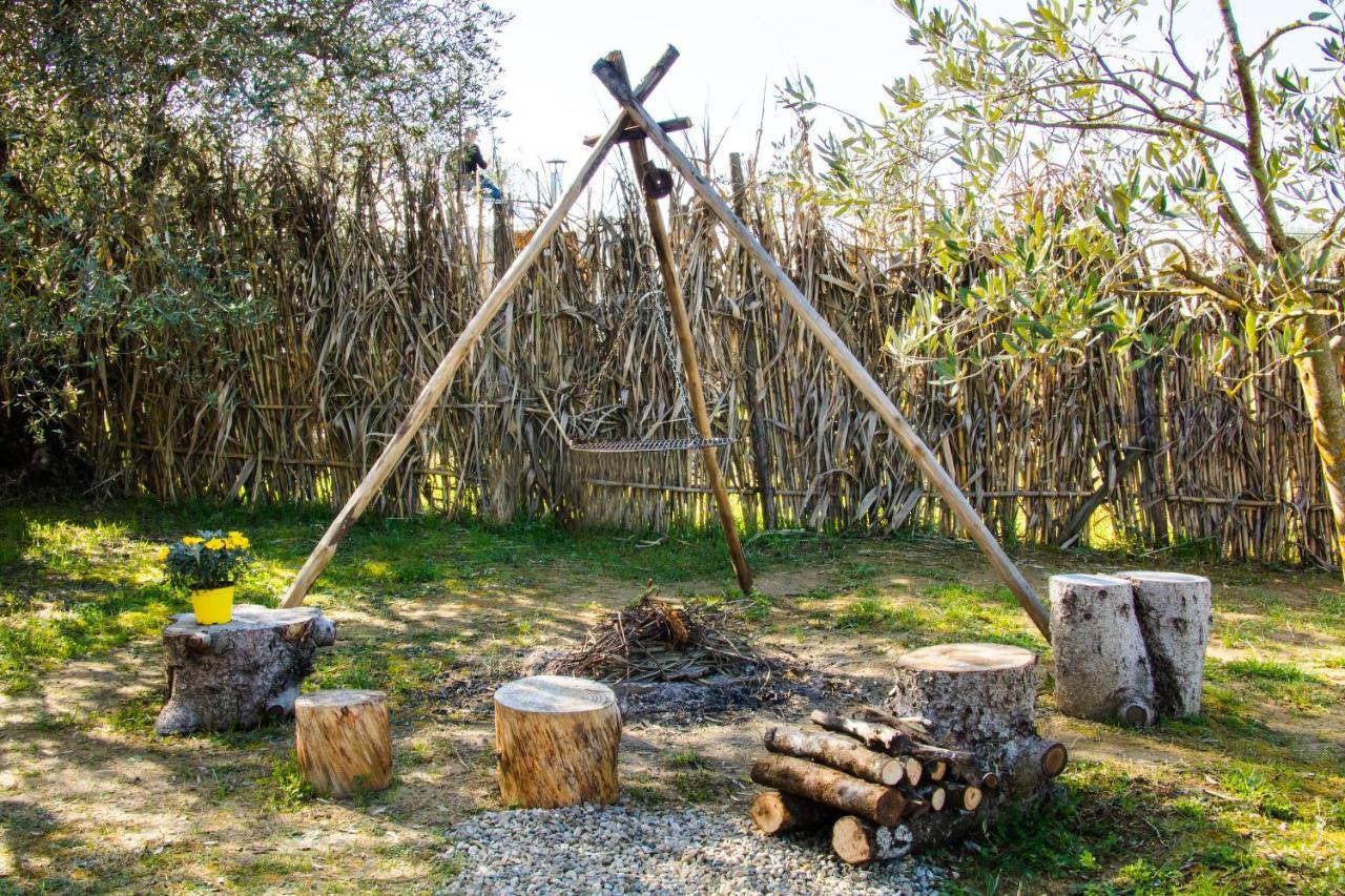 2 CUORI E 1 YURTA Glamping in Tuscany Asciano Bagian luar foto